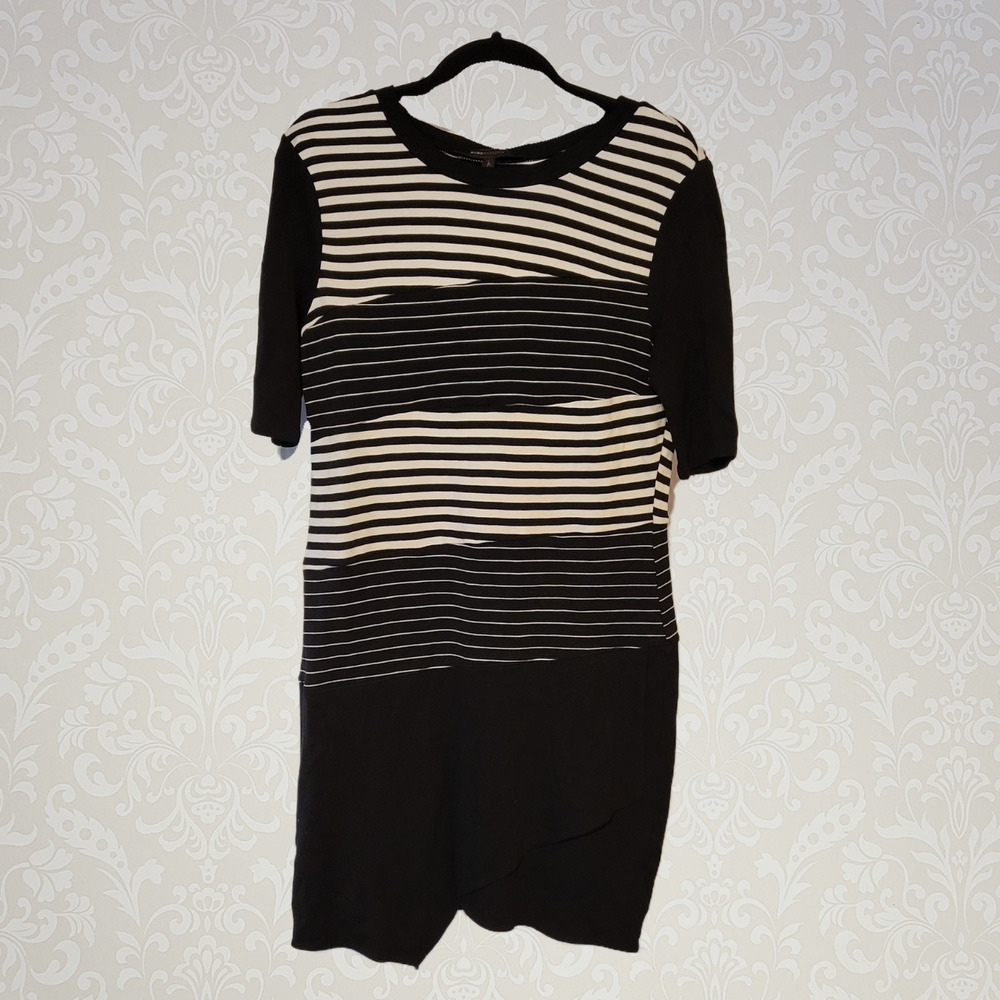 bcbgmaxazria, L | Black And White Striped 3/4th Sleeve Sheath Career Dress
